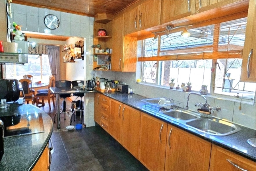 3 Bedroom Property for Sale in Vaalpark Free State